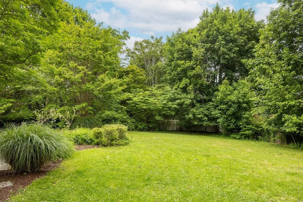 Photo of 21 Maple Road