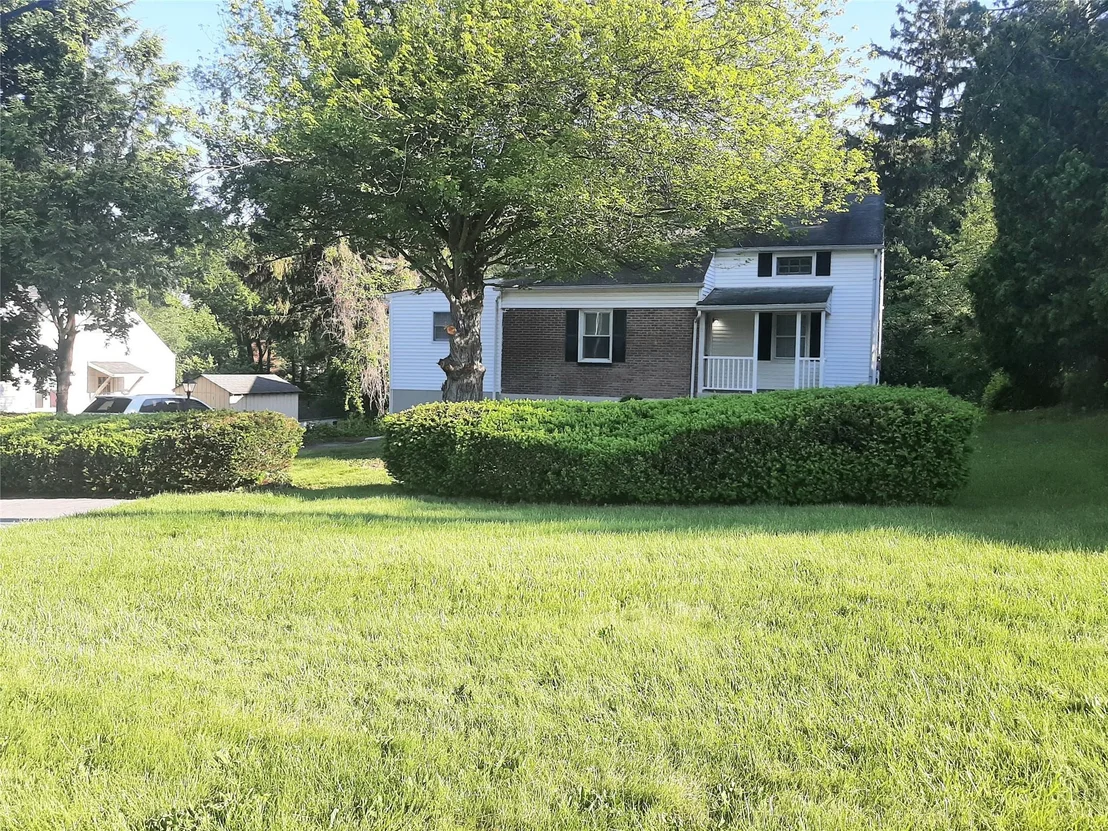Photo of 15 Spackenkill Road