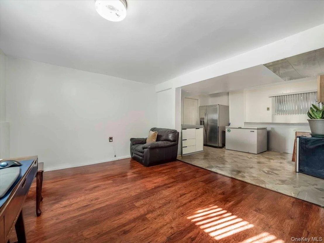 Photo of 30 Govan Drive