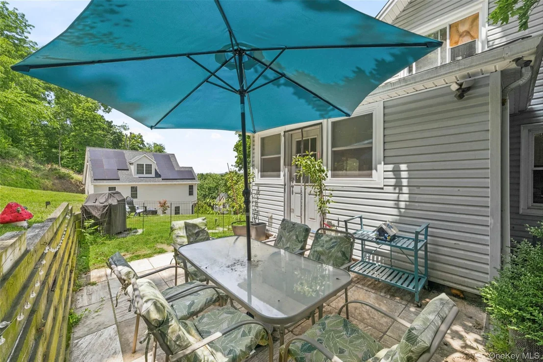 Photo of 1463 Lincoln Terrace