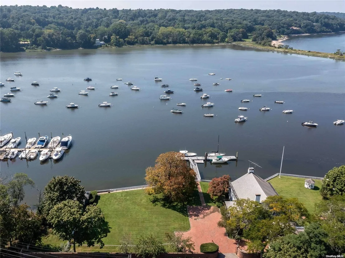 Photo of 128 Harbor Road