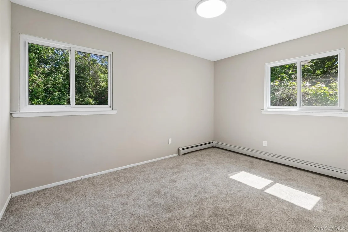 Photo of 244 Lakeside Trail