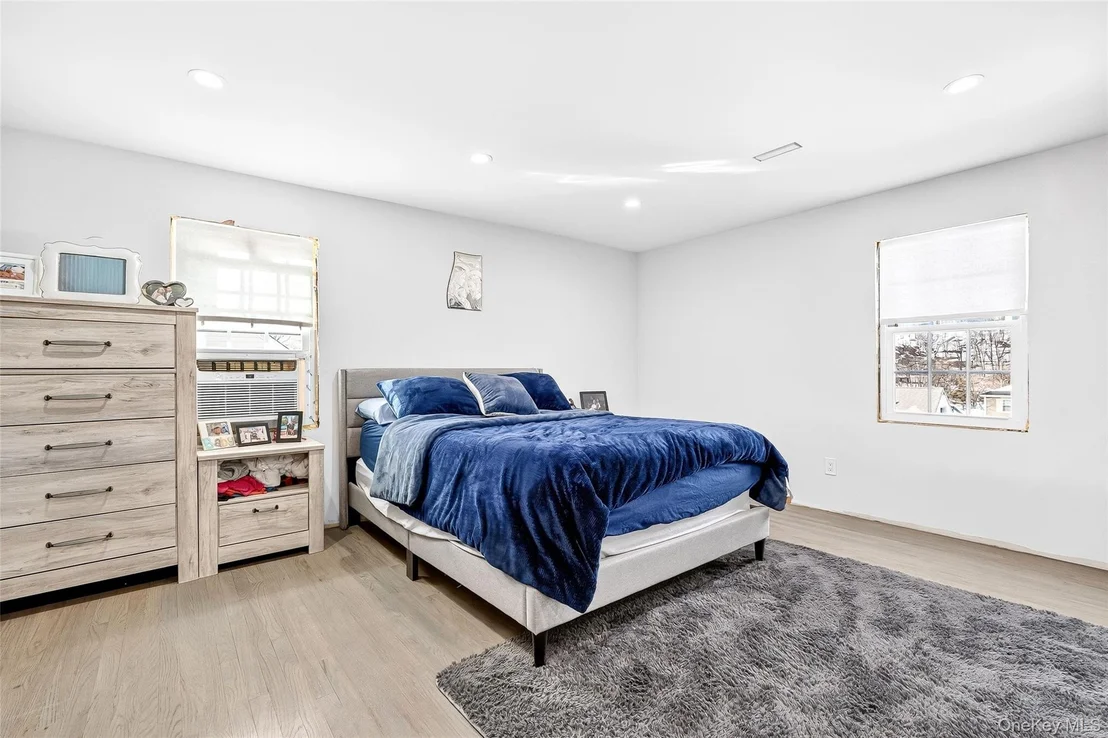 Photo of 53 Hazelton Road