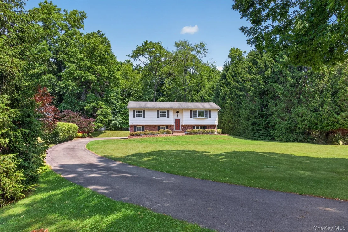 Photo of 9 Pleasant Lane