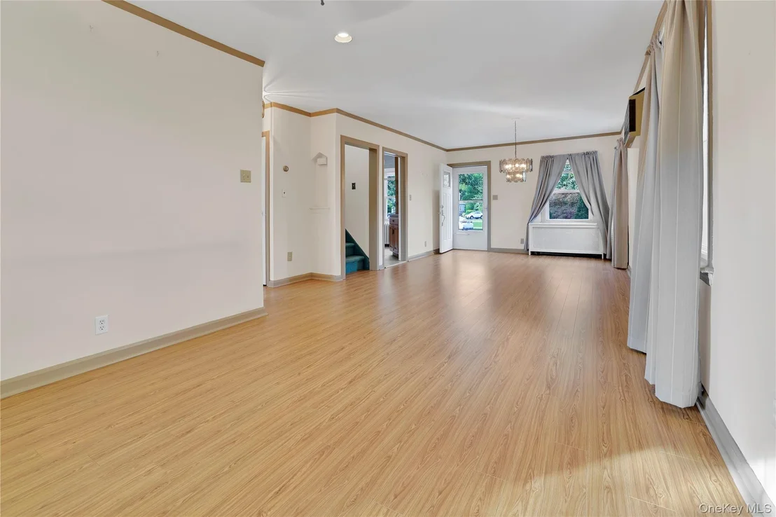 Photo of 33 Park Circle