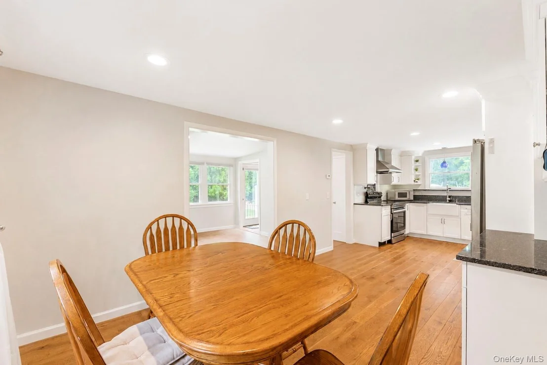 Photo of 2 Fox Lane