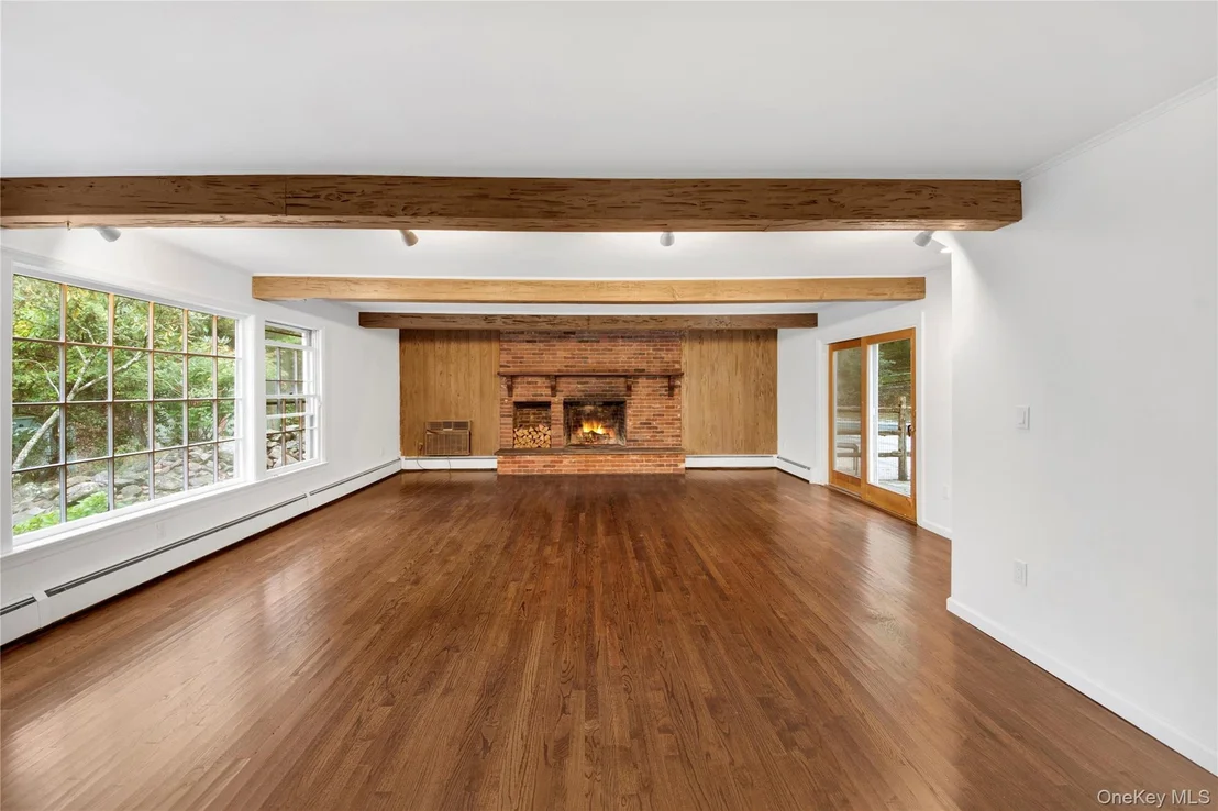 Photo of 23 Tatomuck Road