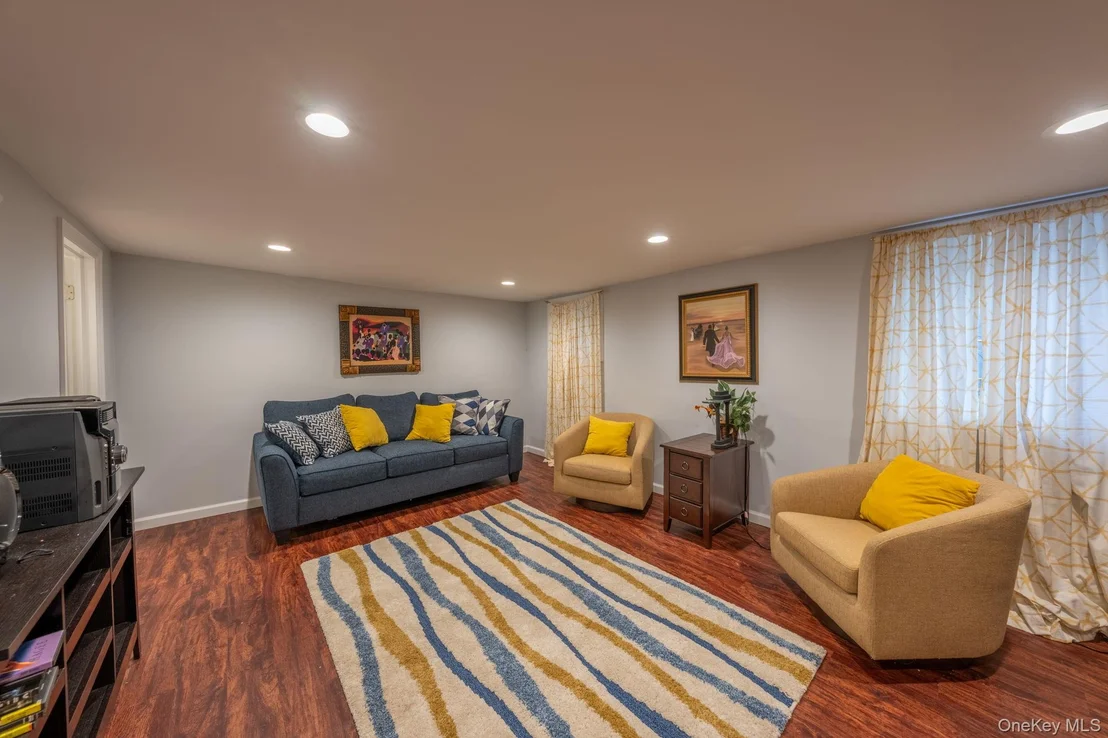 Photo of 20 Sterling Place