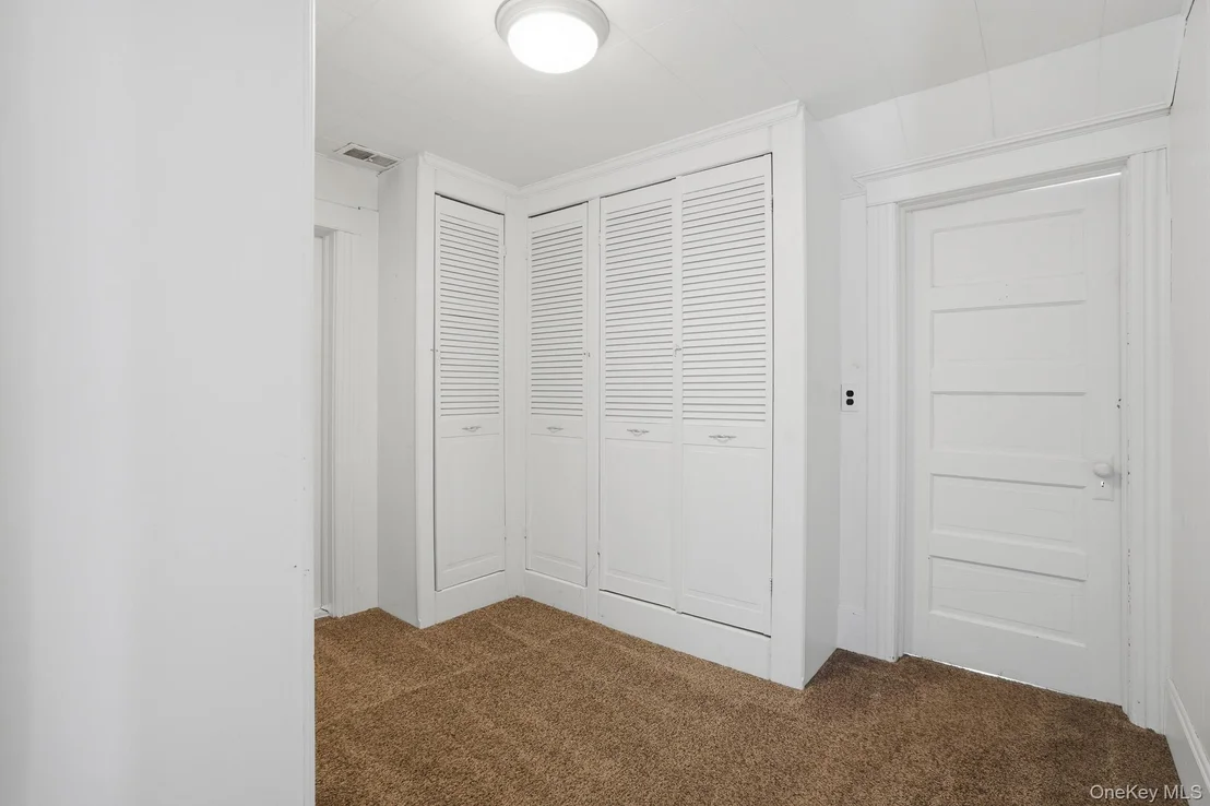 Photo of 23 Kent Avenue