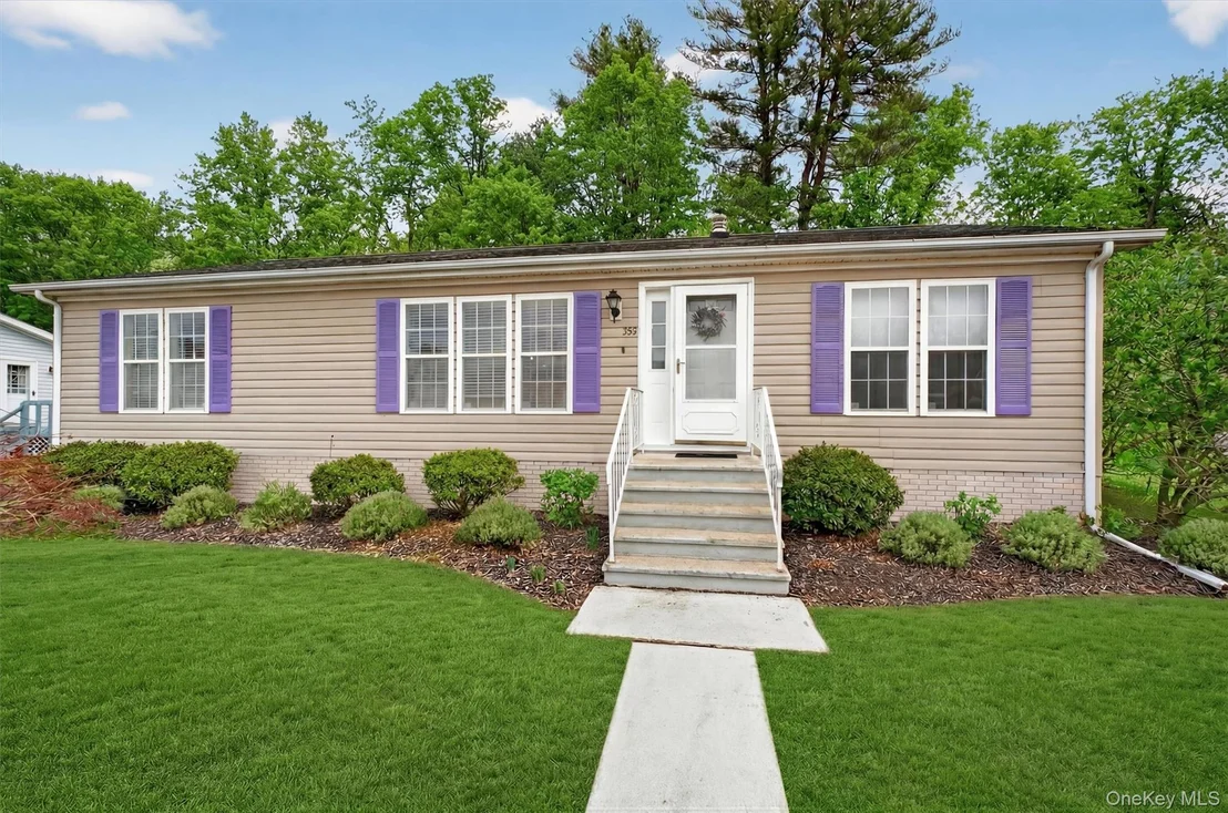 Photo of 32 2nd Drive