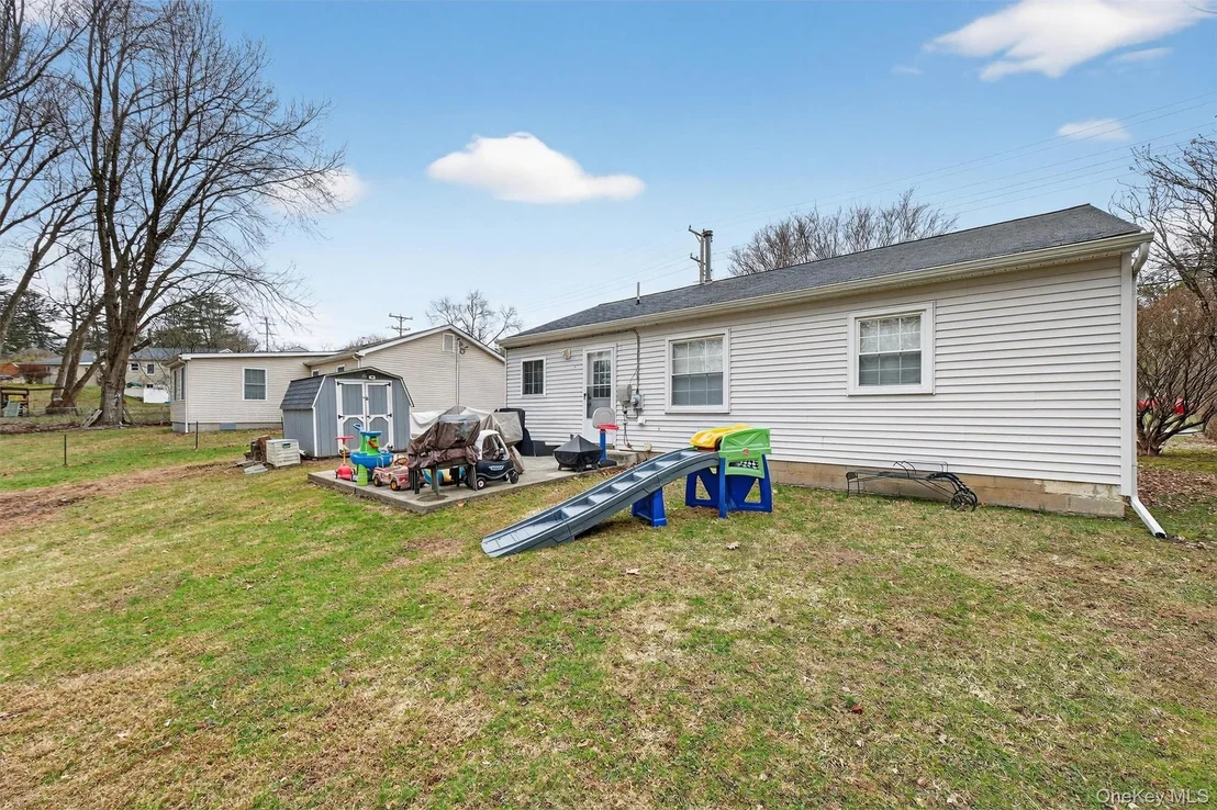 Photo of 8 Van Wyck Drive
