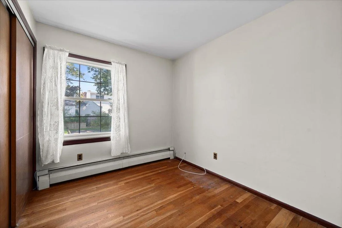 Photo of 151 Bellevue Place