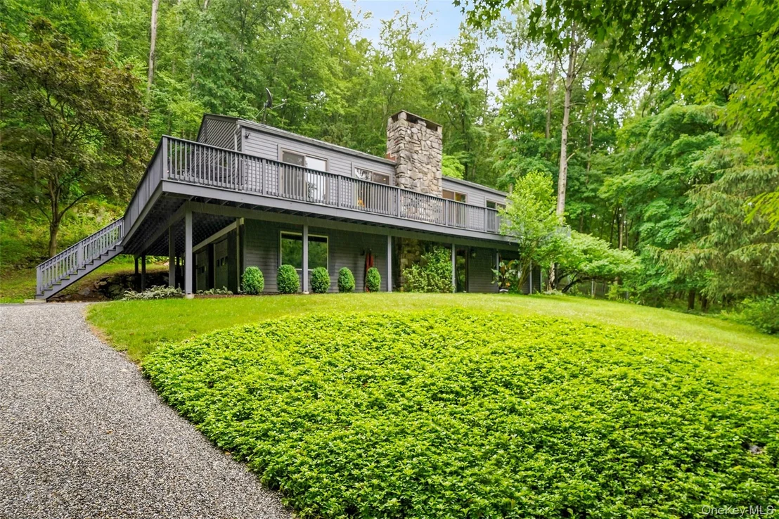 Photo of 19 Annarock Drive