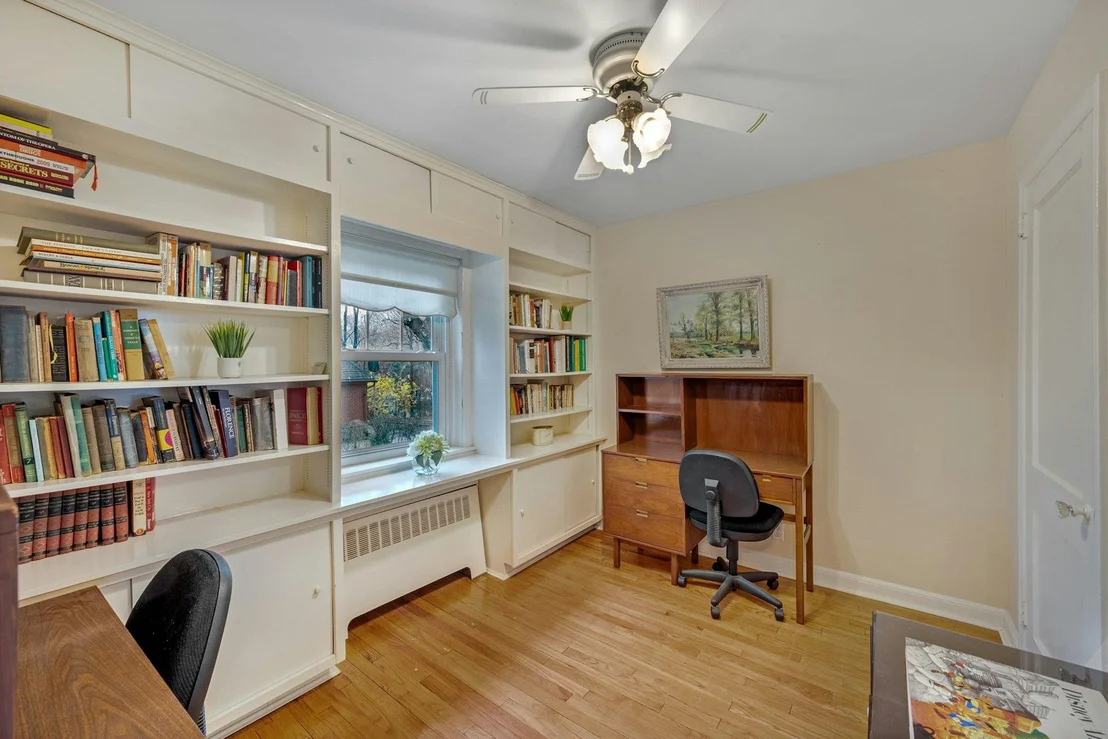 Photo of 413 Stellar Avenue