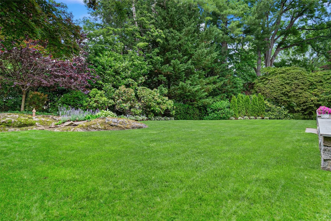 Photo of 18 Glen Eagles Drive