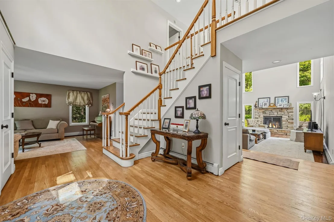 Photo of 7 Greenfield Drive