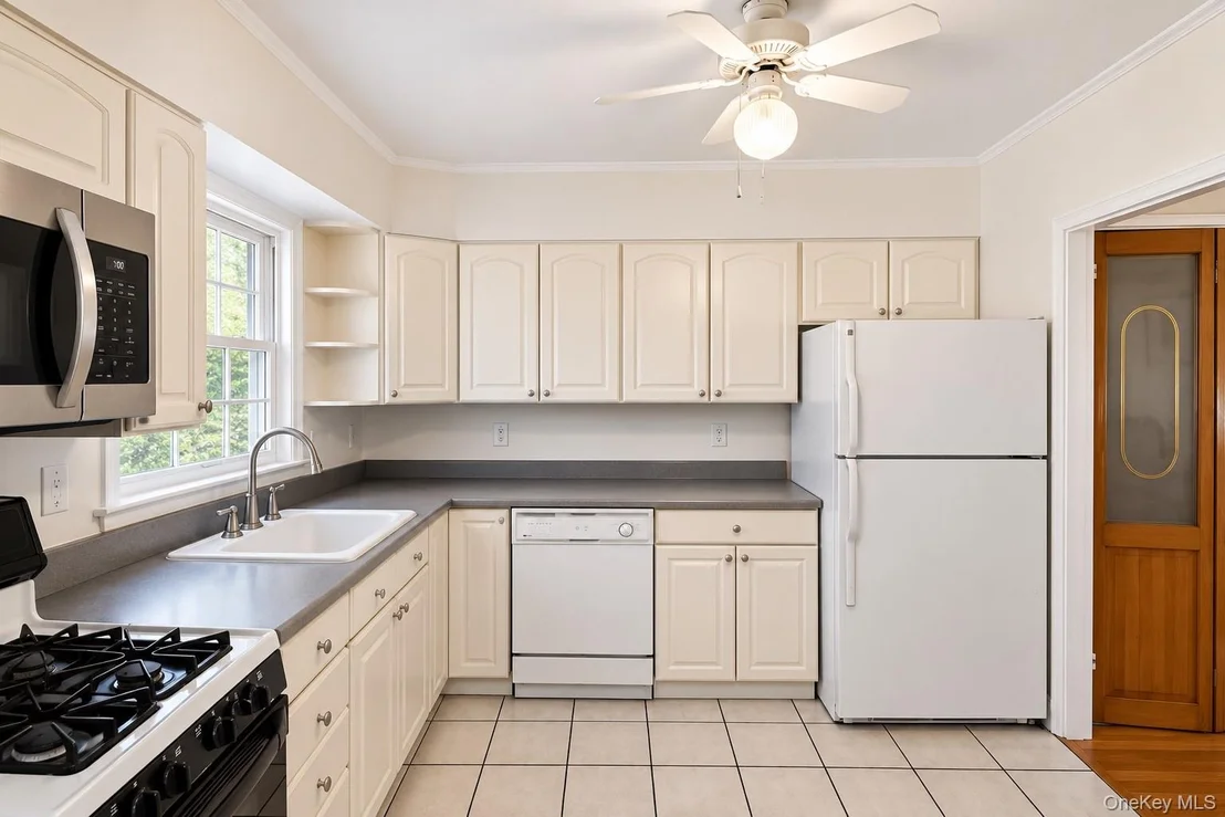 Photo of 173 Pembrook Drive