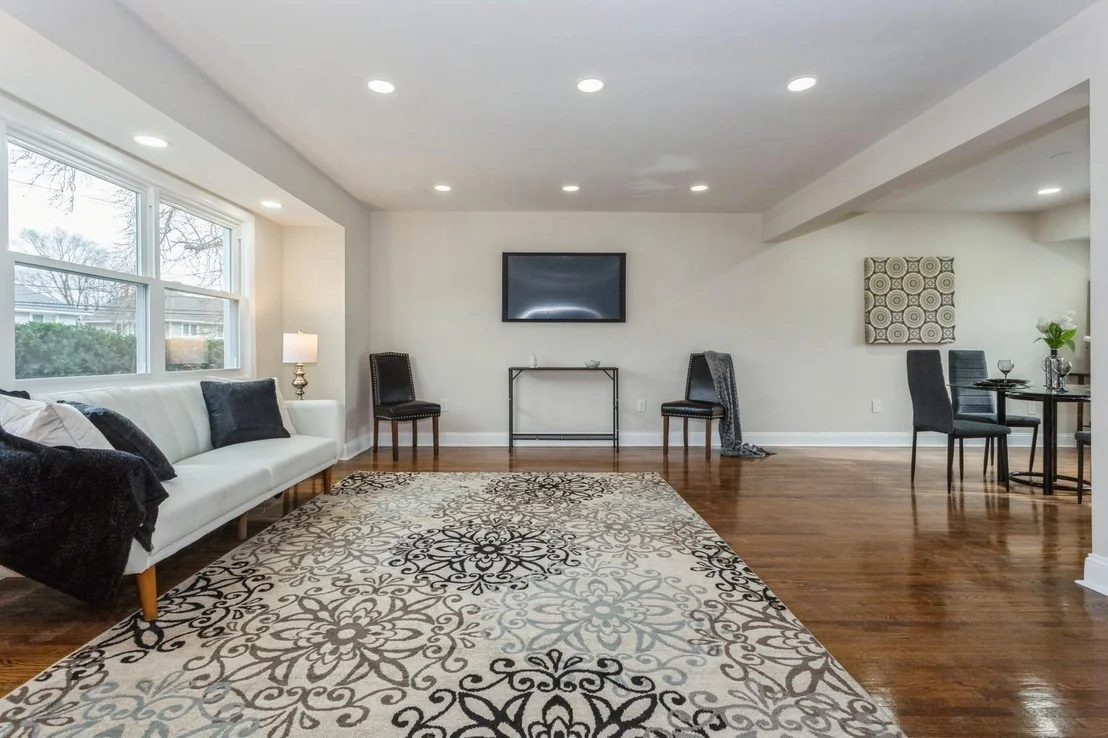 Photo of 141 Murray Drive
