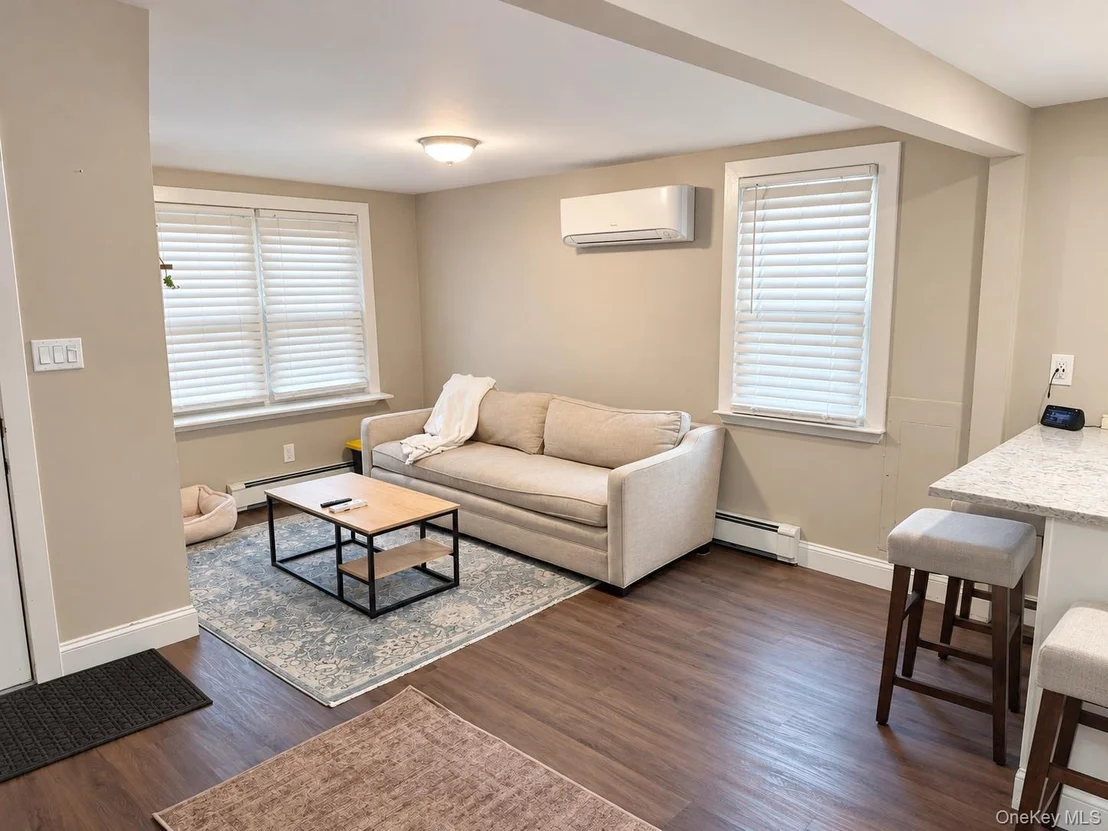 Photo of 109 Patchogue Avenue