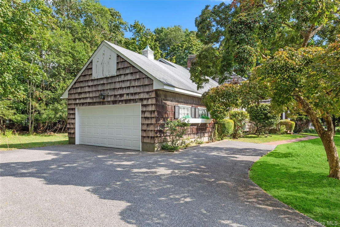 Photo of 275 Durkee Lane