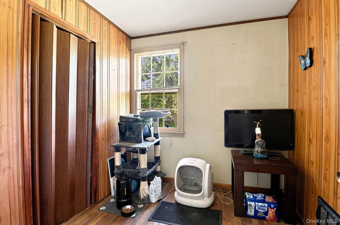 Photo of 9 Kinderhook Drive
