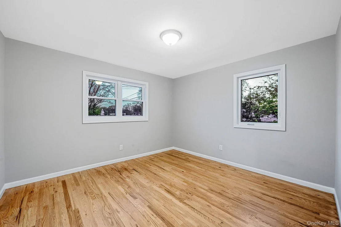 Photo of 34 Hilliard Avenue
