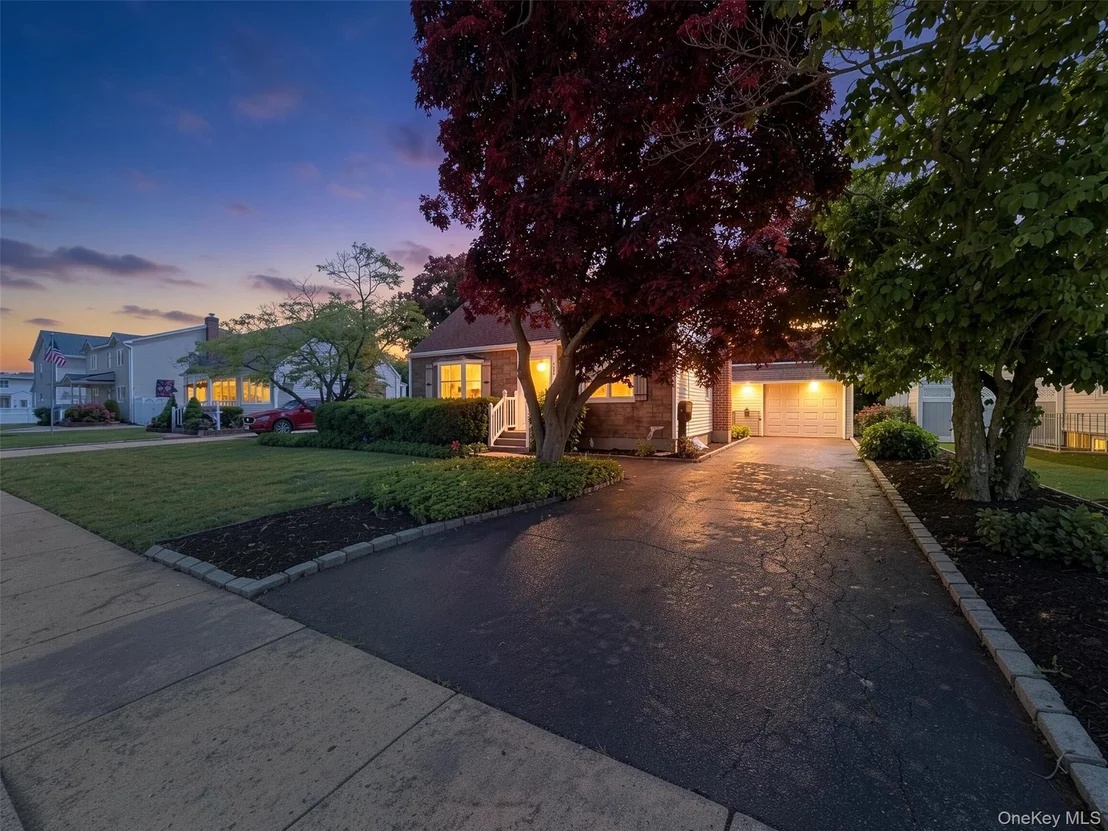 Photo of 3584 Condor Road