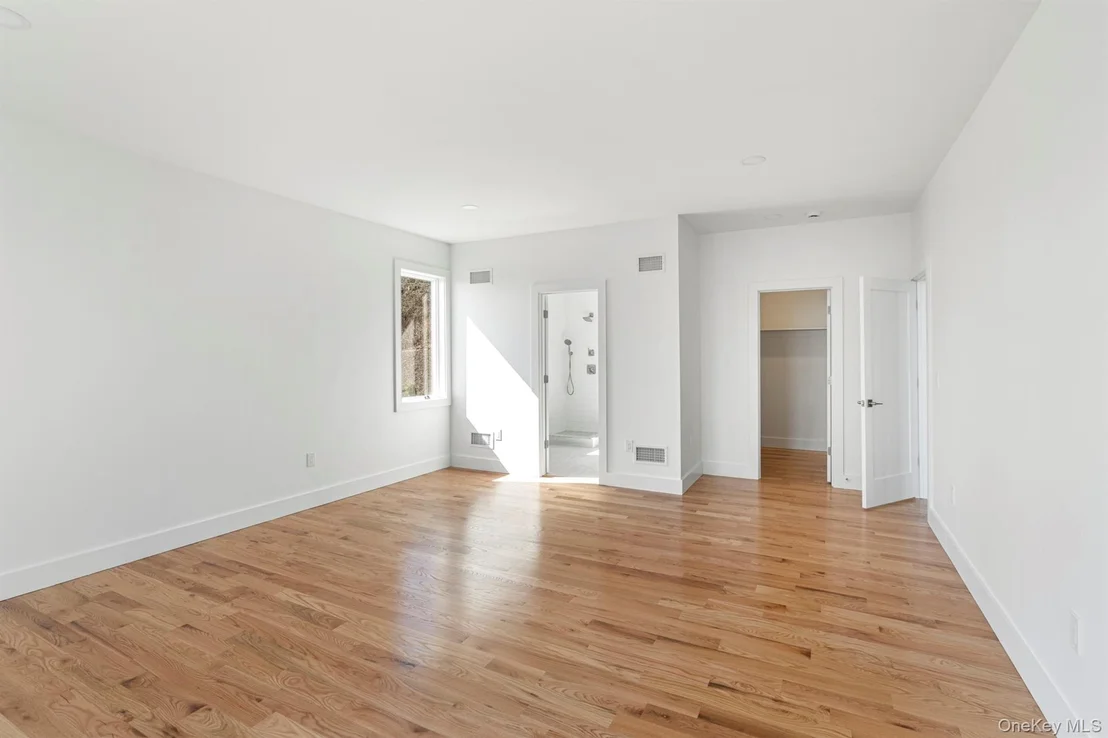 Photo of 199 Tweed Boulevard