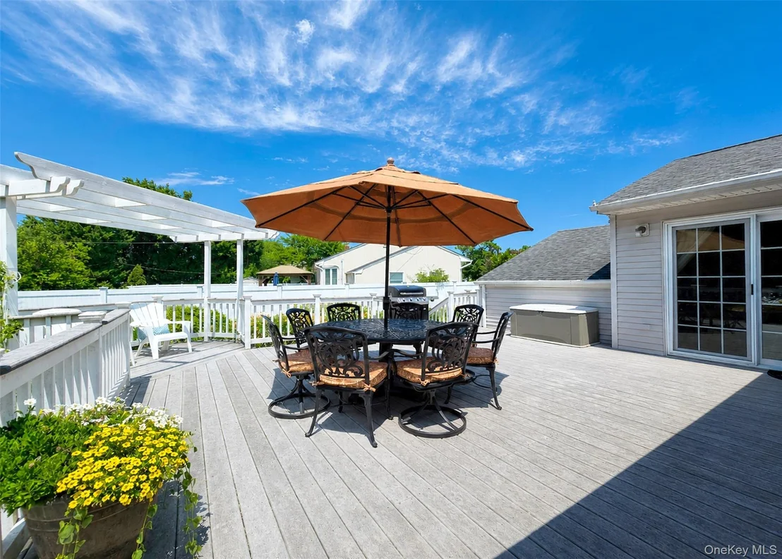 Photo of 8 Starlight Drive