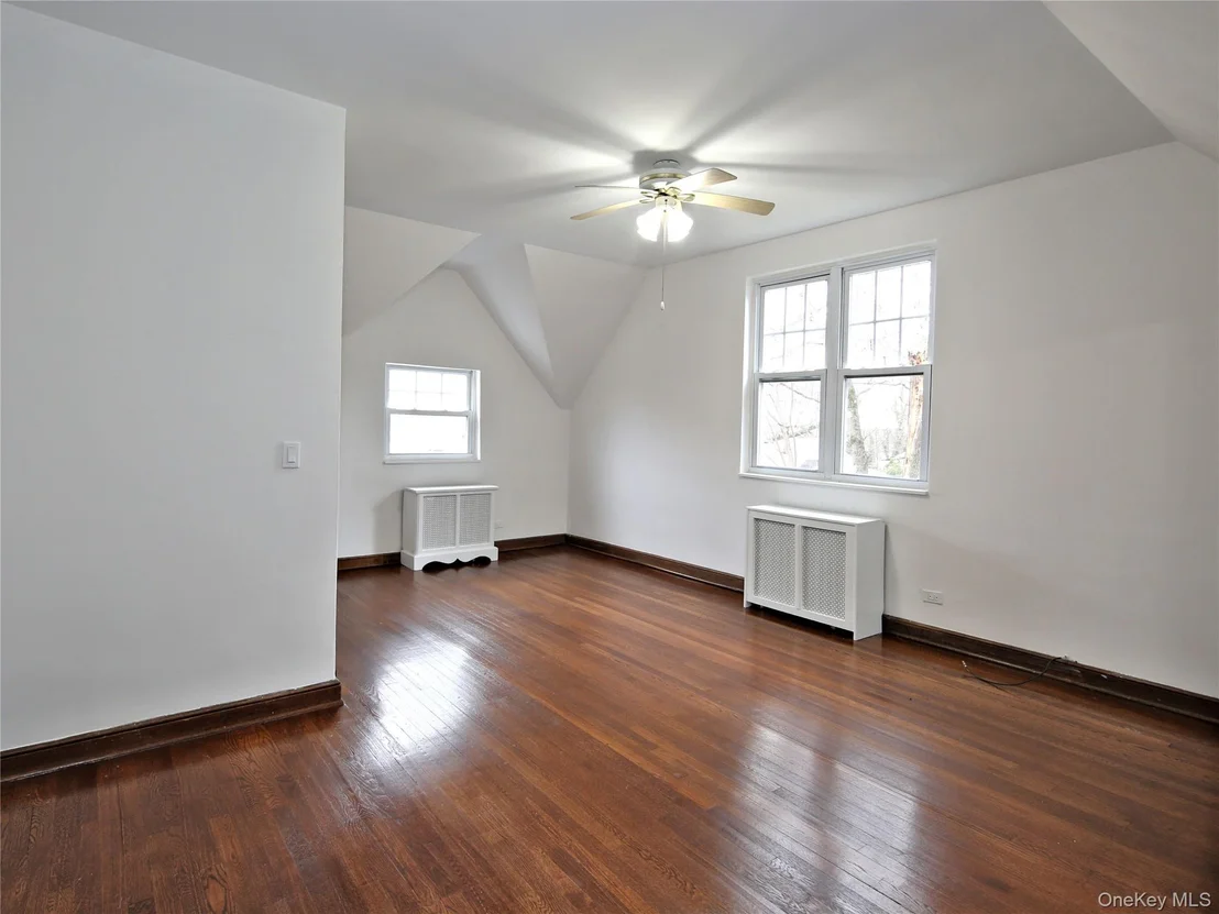 Photo of 153 Highview Street