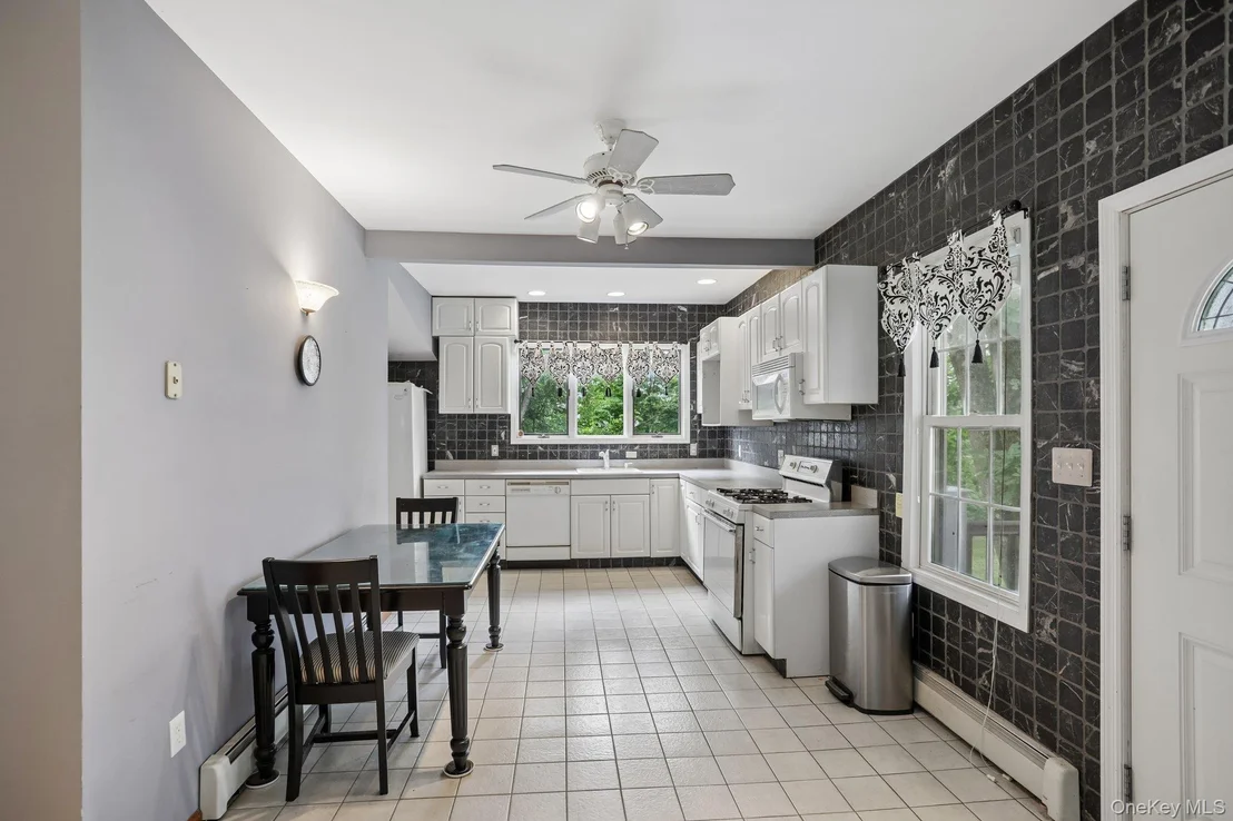 Photo of 8 Sunset Heights