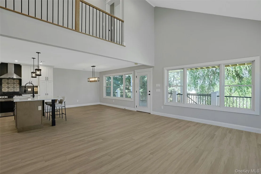 Photo of 74 Beach Road