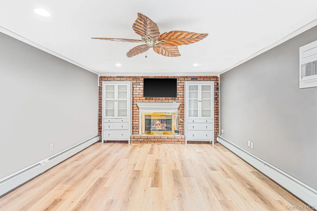 Photo of 6 North Avenue