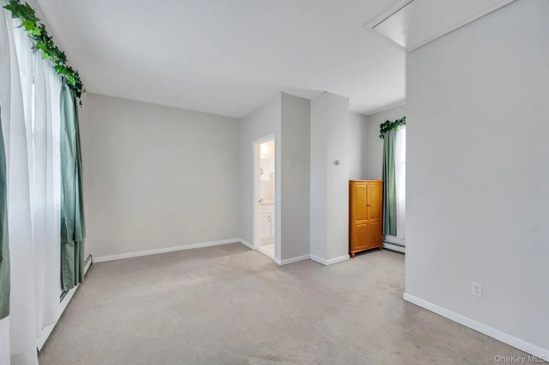 Photo of 40 Sequoia Way