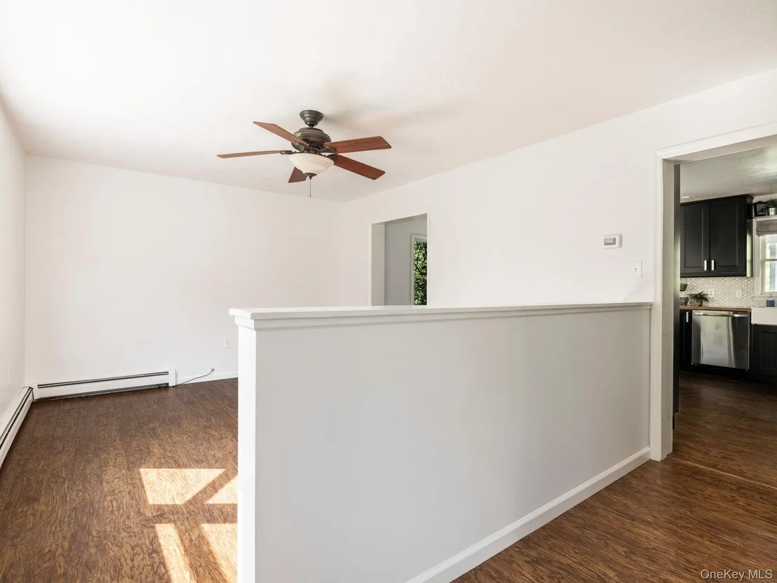 Photo of 233 Queens Highway