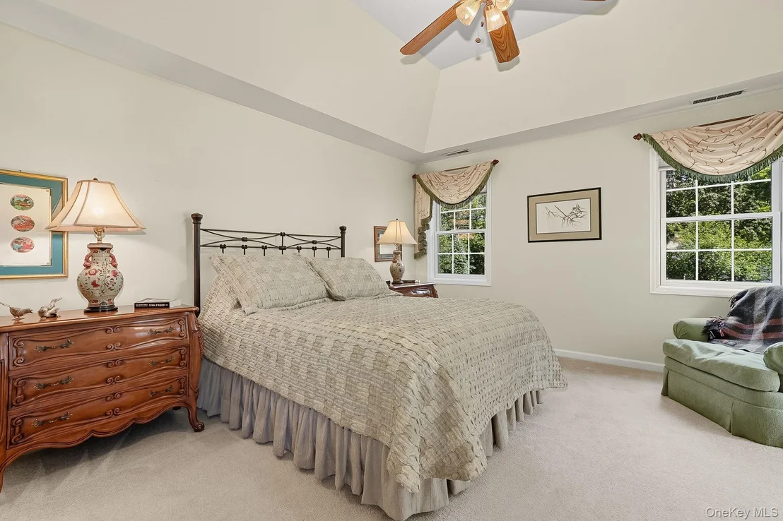 Photo of 6 Evergreen Drive