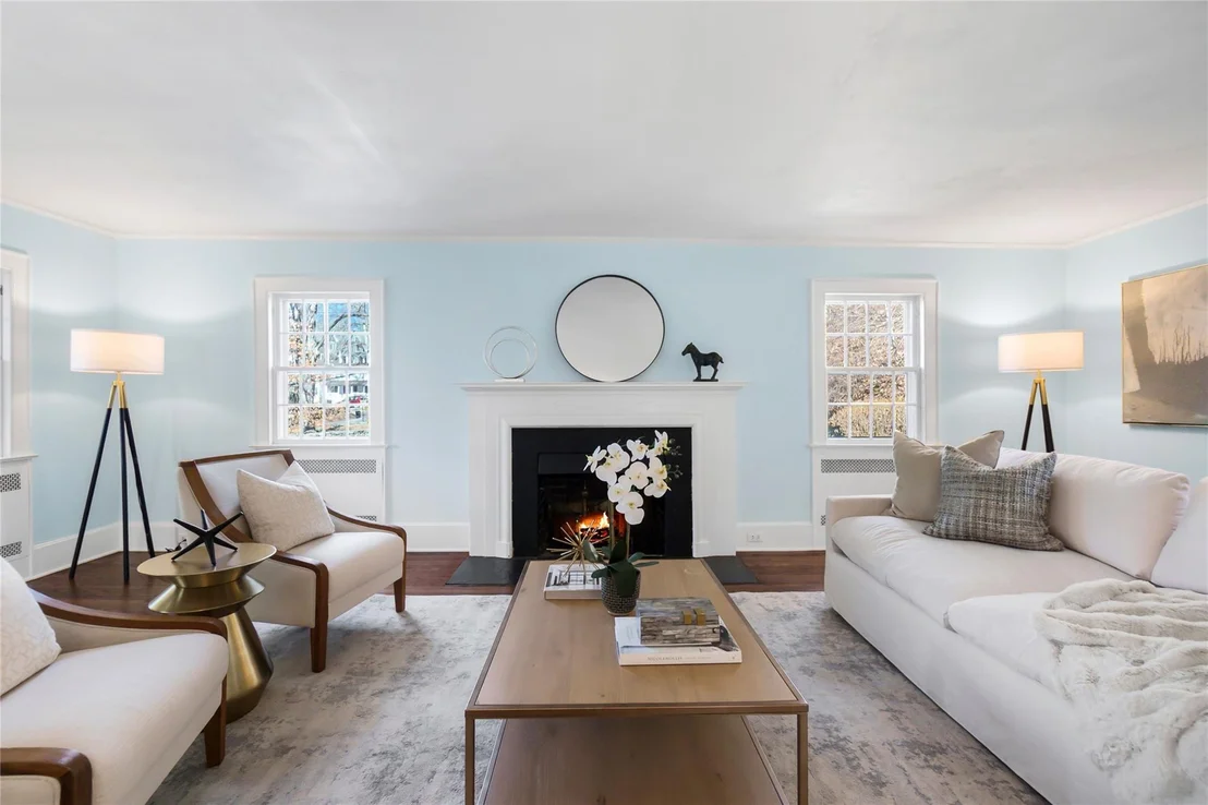 Photo of 10 Whippoorwill Road