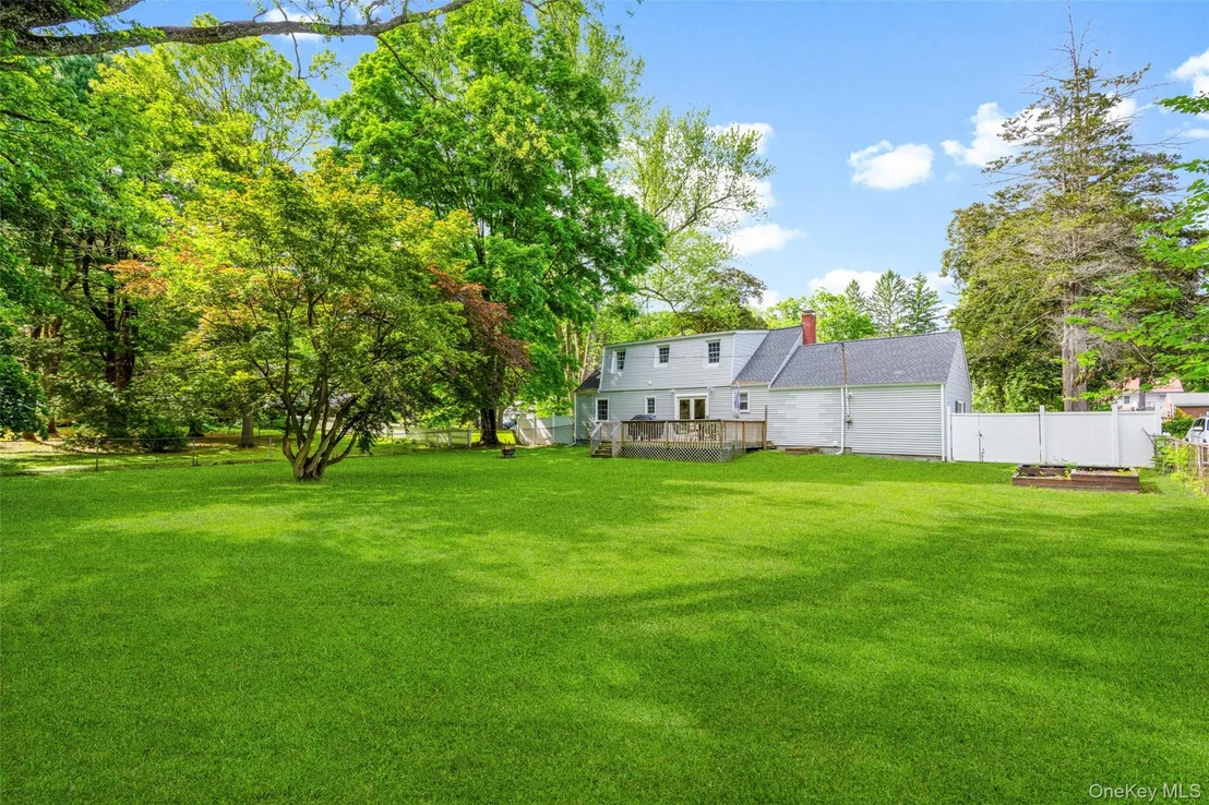 Photo of 30 Orchard Park