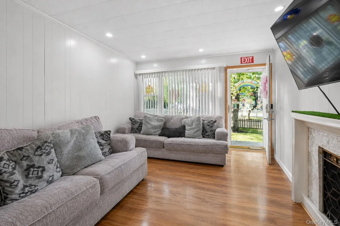 Photo of 84 Queen Road