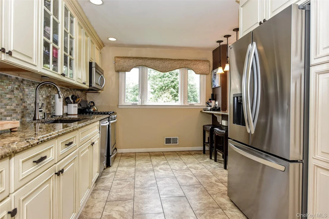 Photo of 3 Forest Knoll Drive