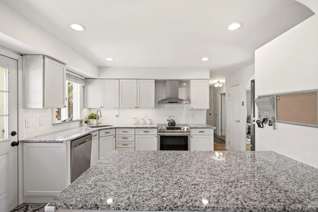 Photo of 215 Walker Street
