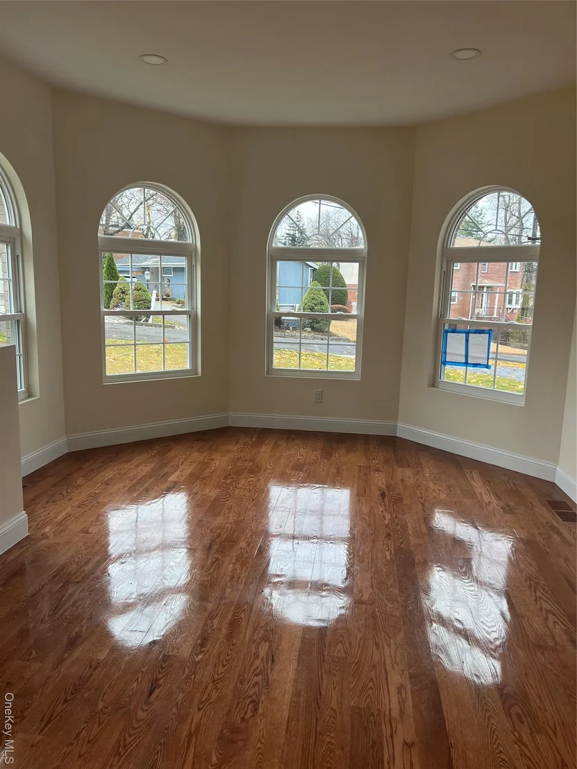 Photo of 23 Sunlight Hill