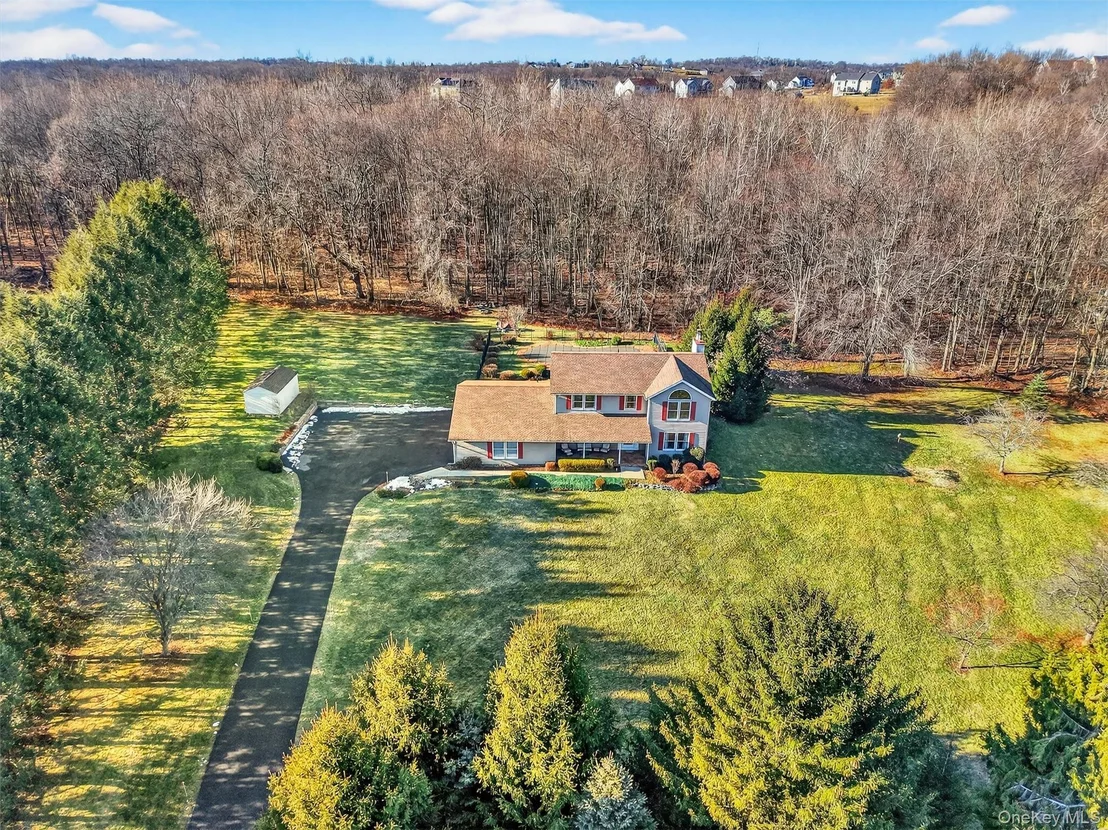 Photo of 29 Deer Brook Drive