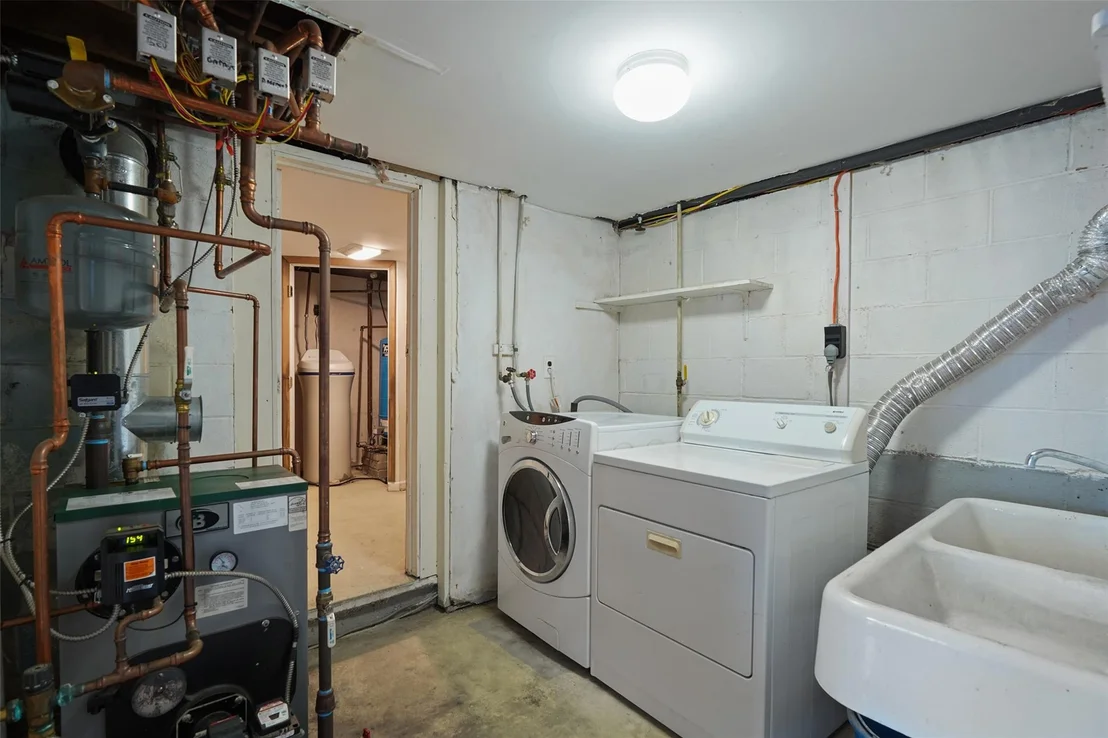 Photo of 24 Buttonwood Road