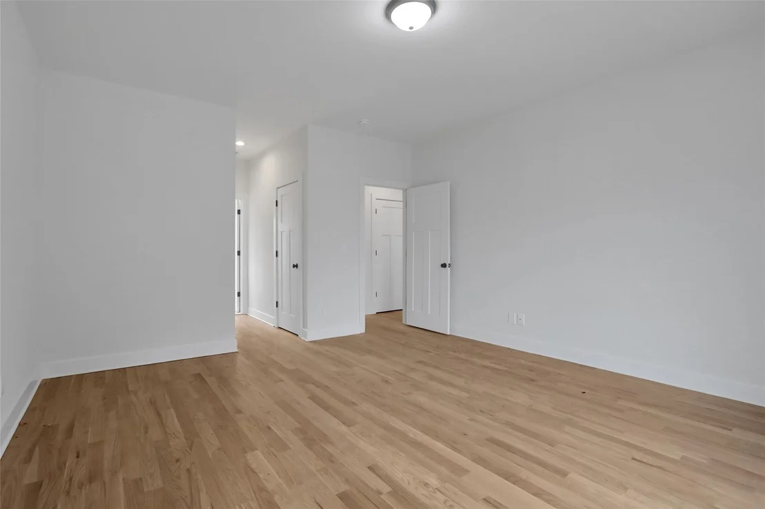 Photo of 10 McDonald Court