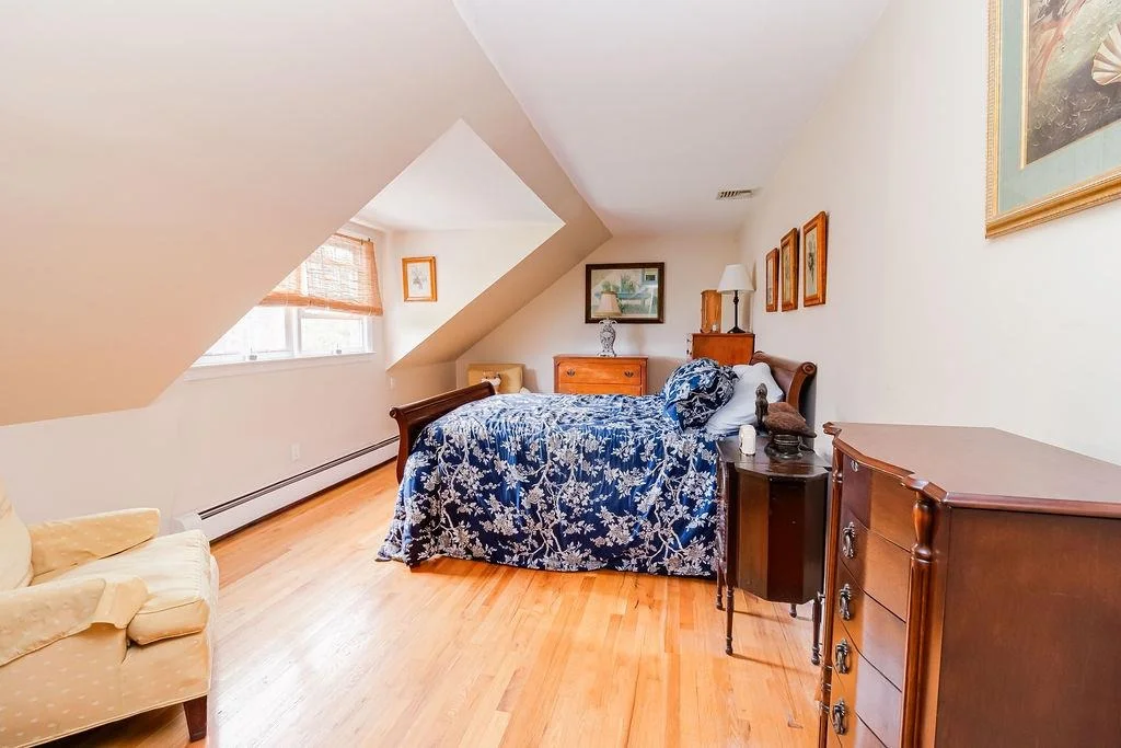 Photo of 21 Maple Road