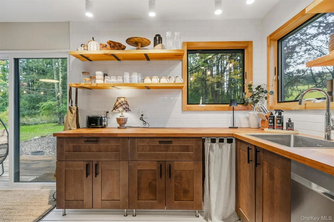 Photo of 289 Miller Road