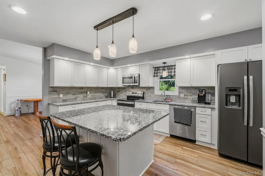 Photo of 47 Stringham Road