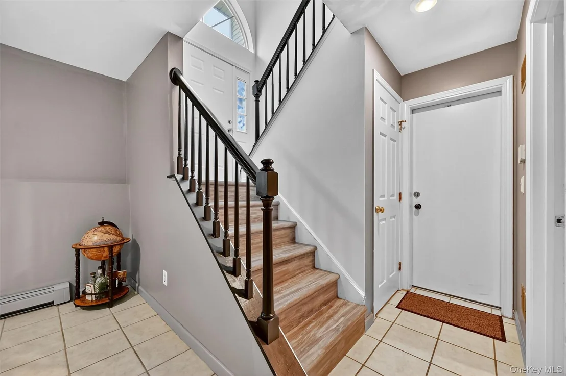 Photo of 1 Windsor Square Drive