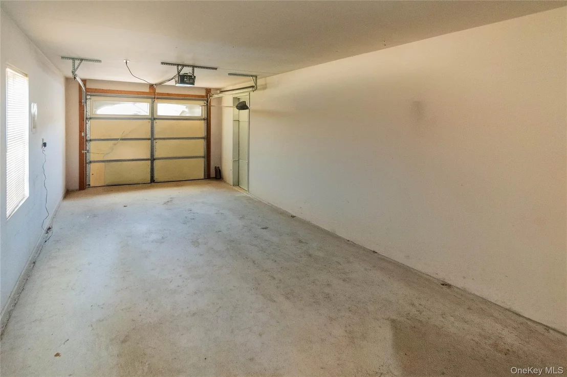 Photo of 19 Biscayne Blvd